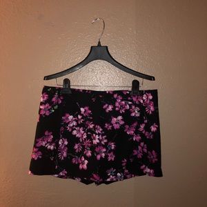 Express | women’s floral print skort